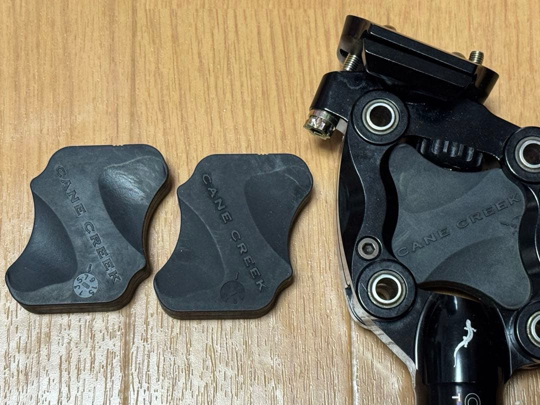 cane creek thudbuster st 27.2mm用　シートポスト