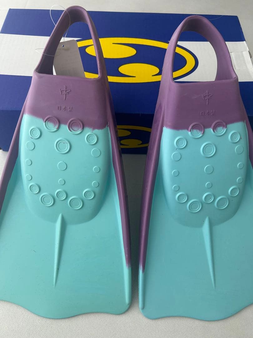 Helm fin ヘルムフィン　新品ボディボードフィン