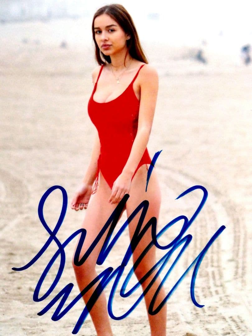 セール中…ソフィー・マッド直筆サイン入り2Lサイズ写真…Sophie Mudd…