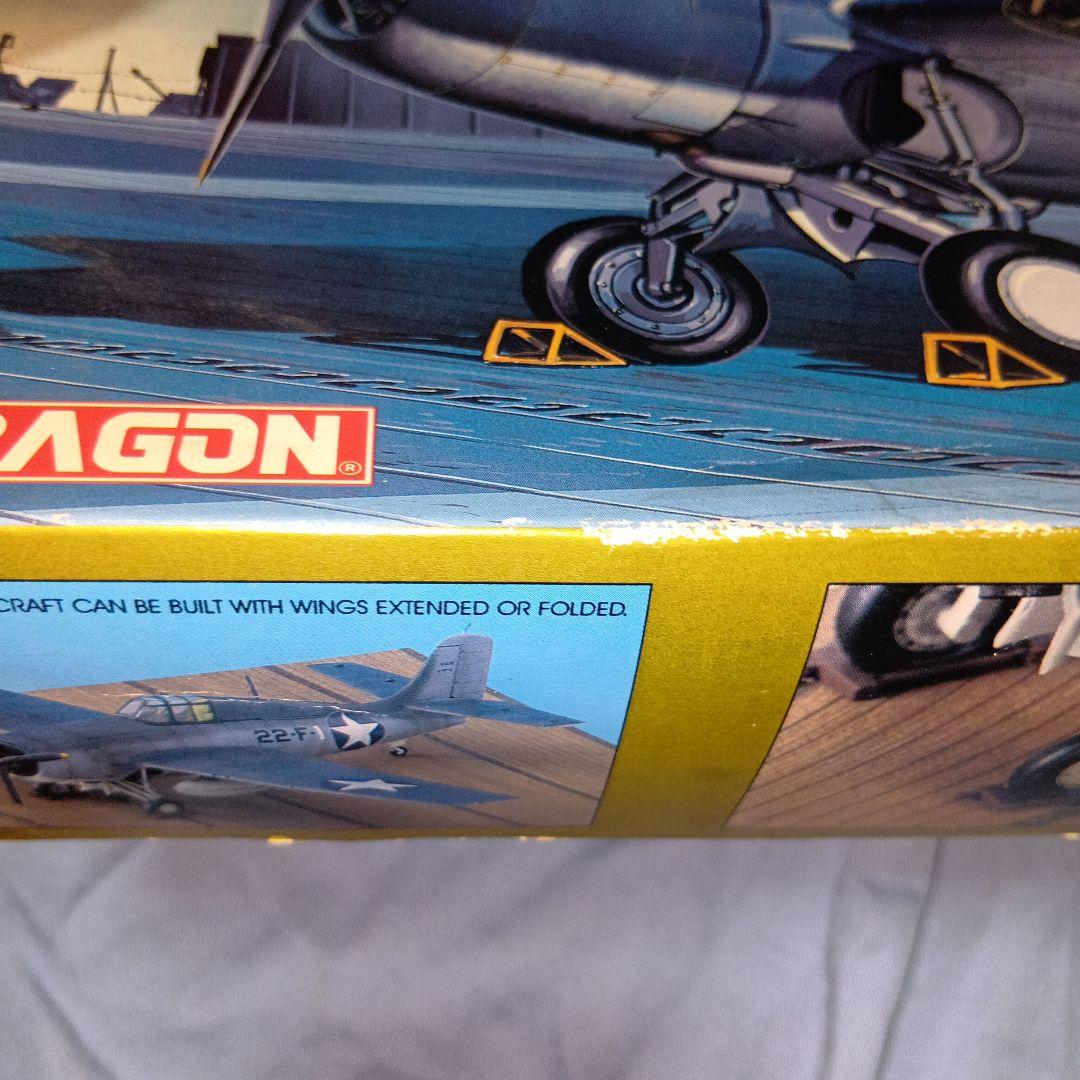 USN f4 F-4 Wildcat W /キャリアデッキ1/72　未組立