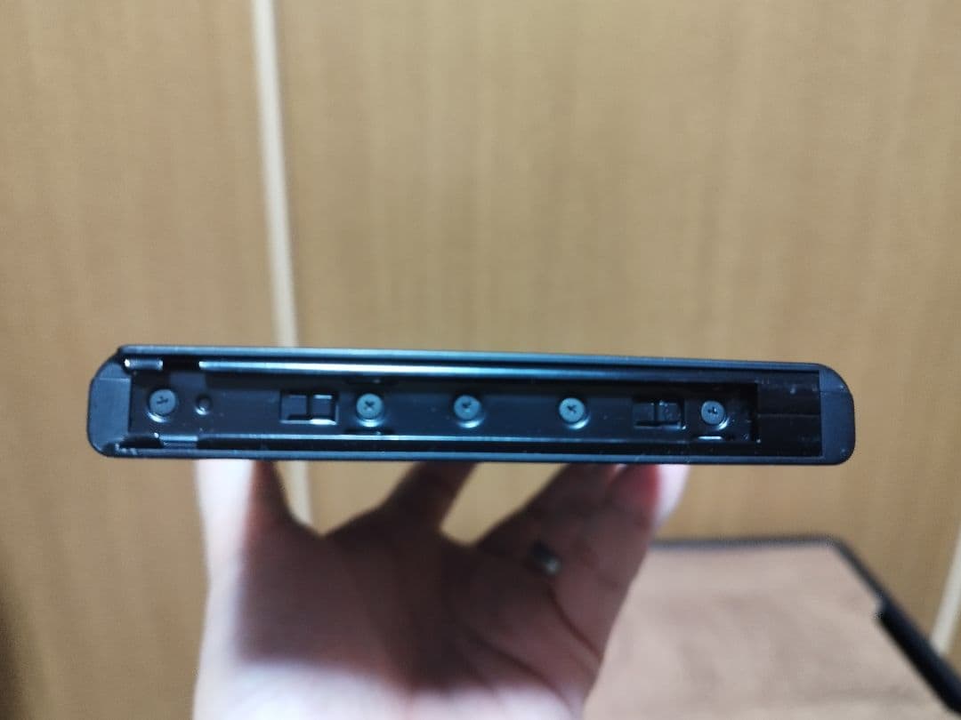 ニンテンドー Nintedo Switch 2018年製 本体のみ