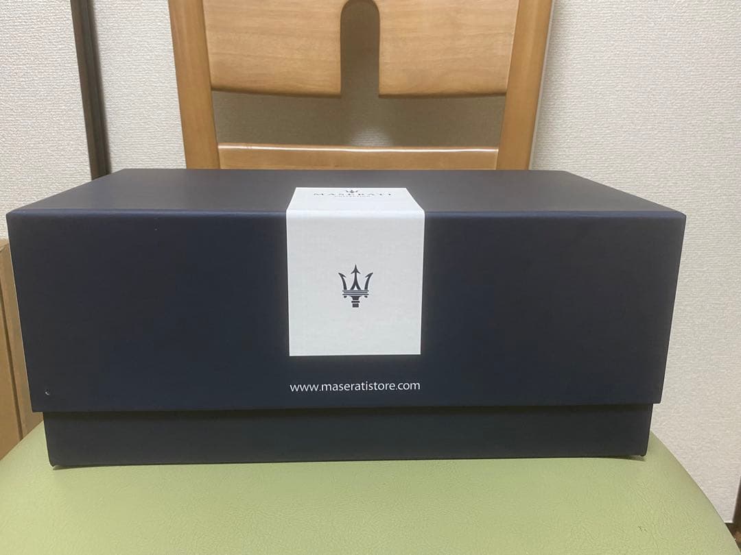 マセラティ　ギブリ　ミニカー