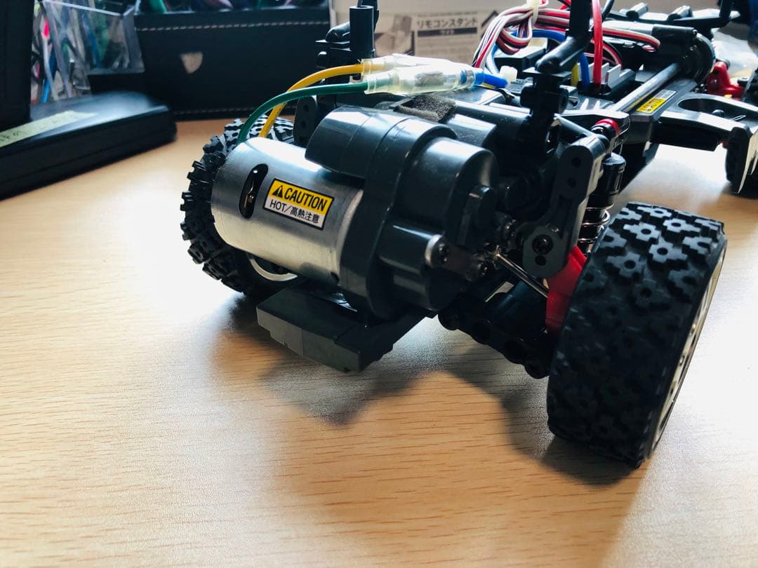 スズキ ジムニー 1/10スケール ホビーラジコン　タミヤラジコン