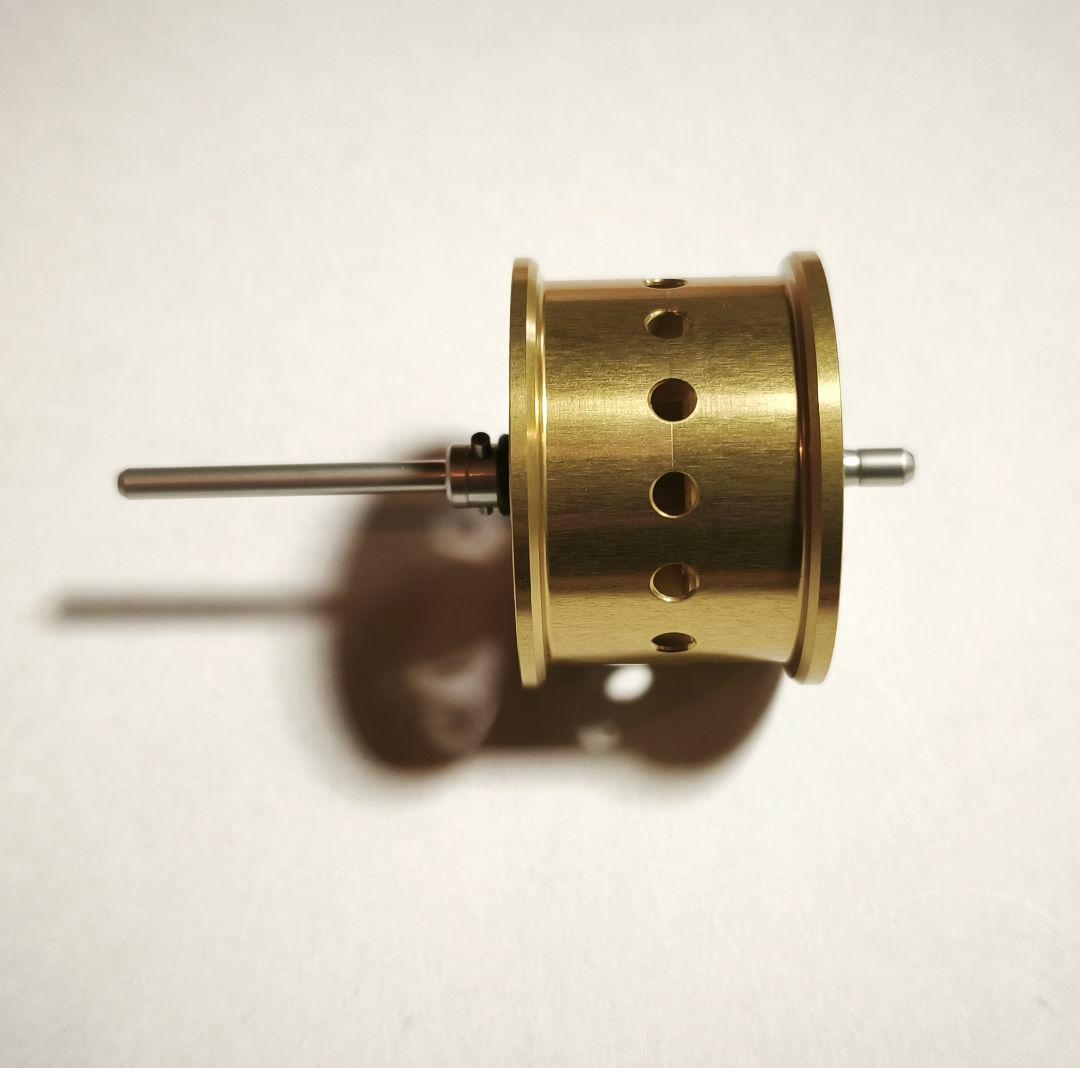 21カルカッタコンクエスト100　21CNQ18R マイクロキャストスプール