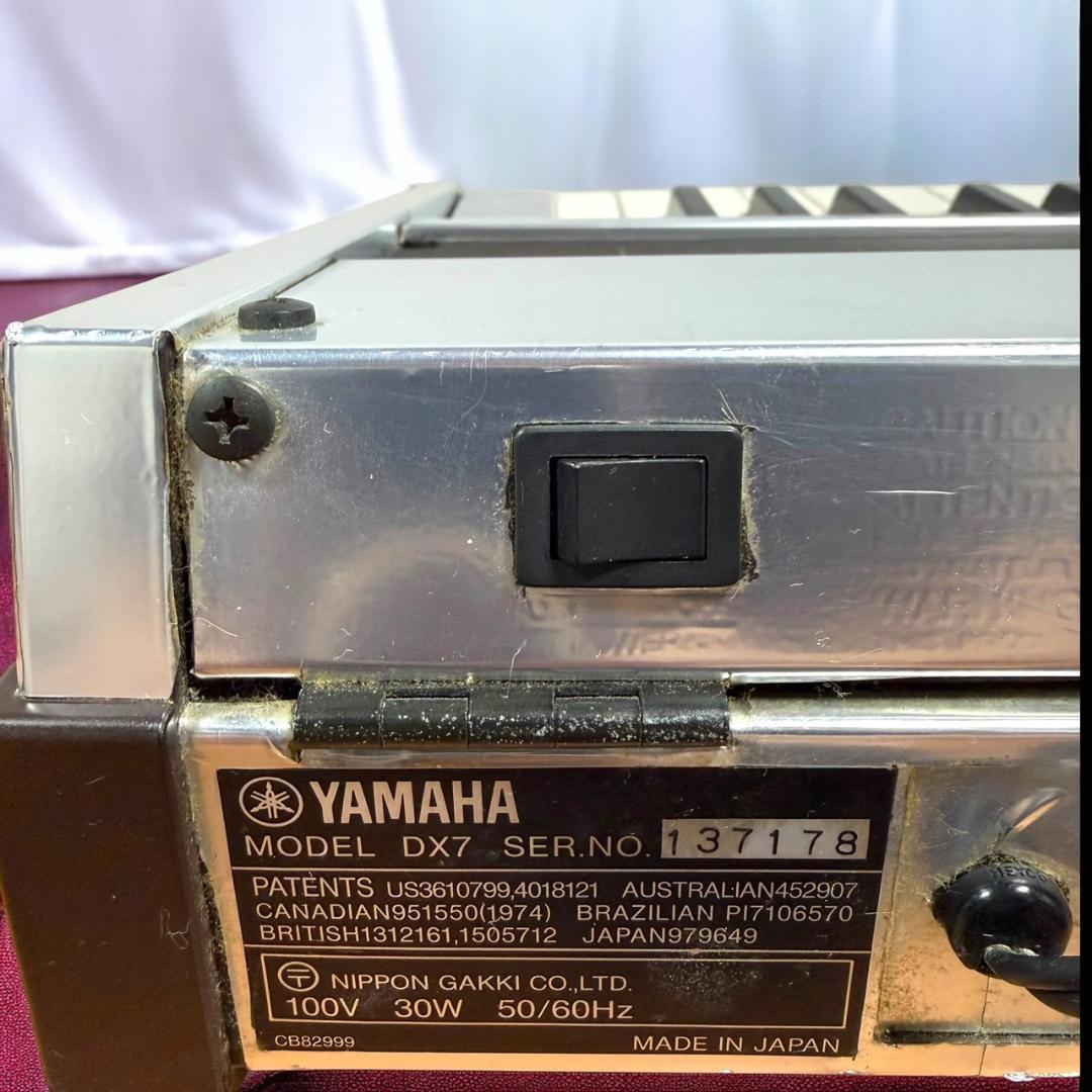 ☆良品 ヤマハ DX7 シンセサイザー VRC-107 カートリッジ付 シルバー