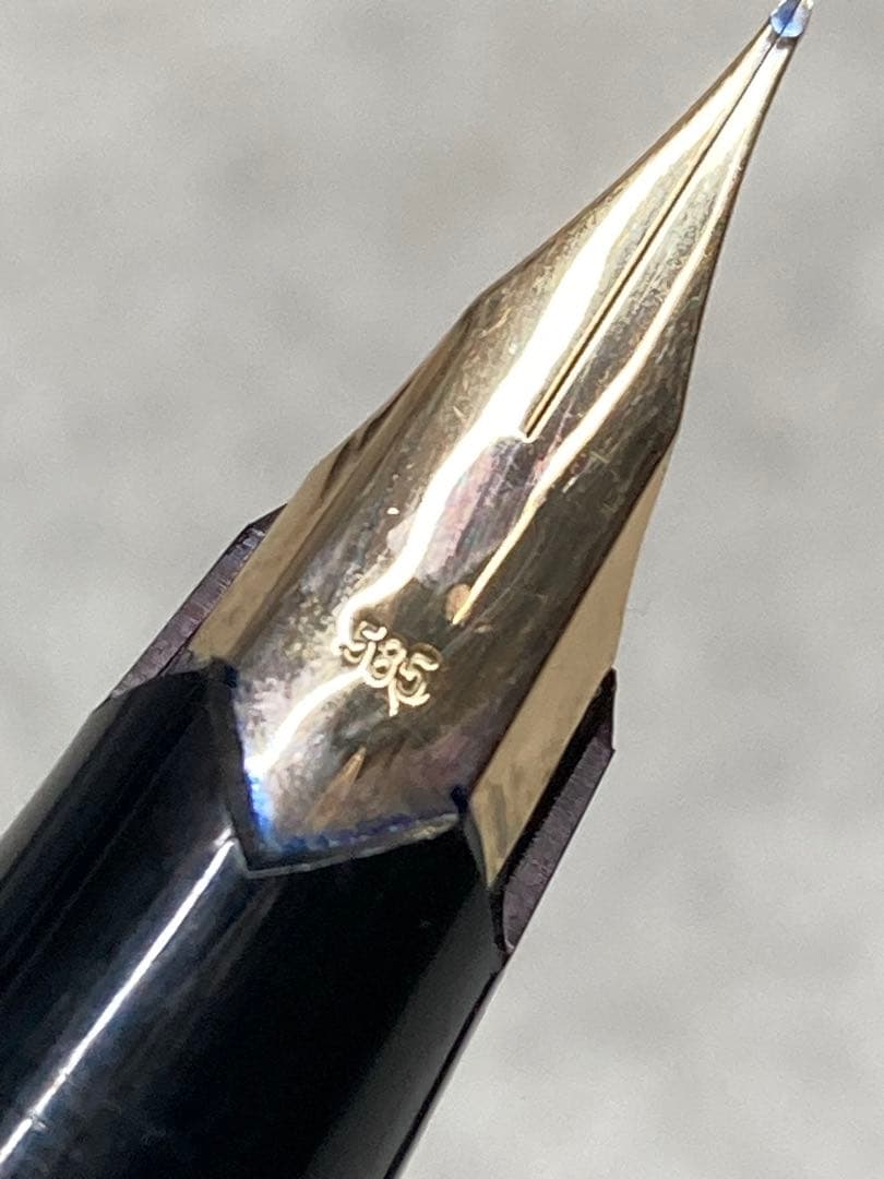 モンブラン 万年筆 黒 585