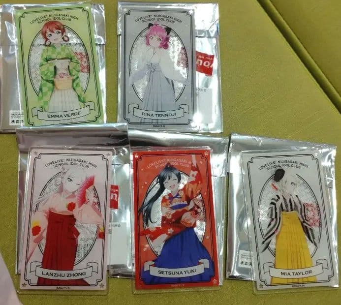 虹ヶ咲　アクリルカード10種　蓮ノ空のラッキーくじのアクスタと缶バッジのまとめ