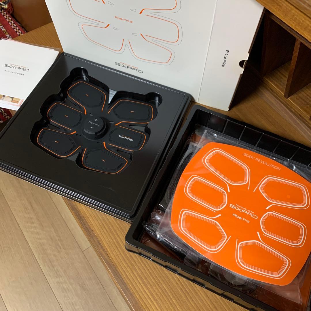 未使用⭐︎SIXPAD Abs Fit 2 EMSトレーニングデバイス
