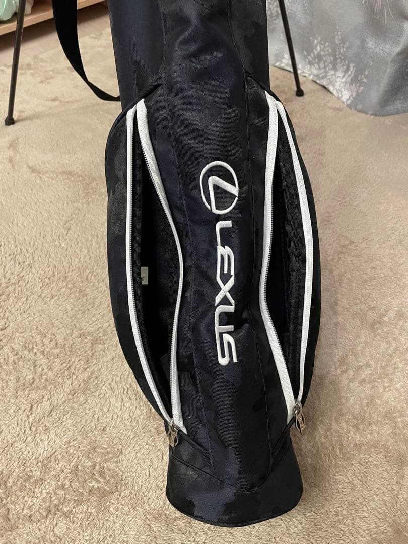 レクサス　LEXUS ゴルフキャディバッグ　セルフスタンド　練習用バッグ