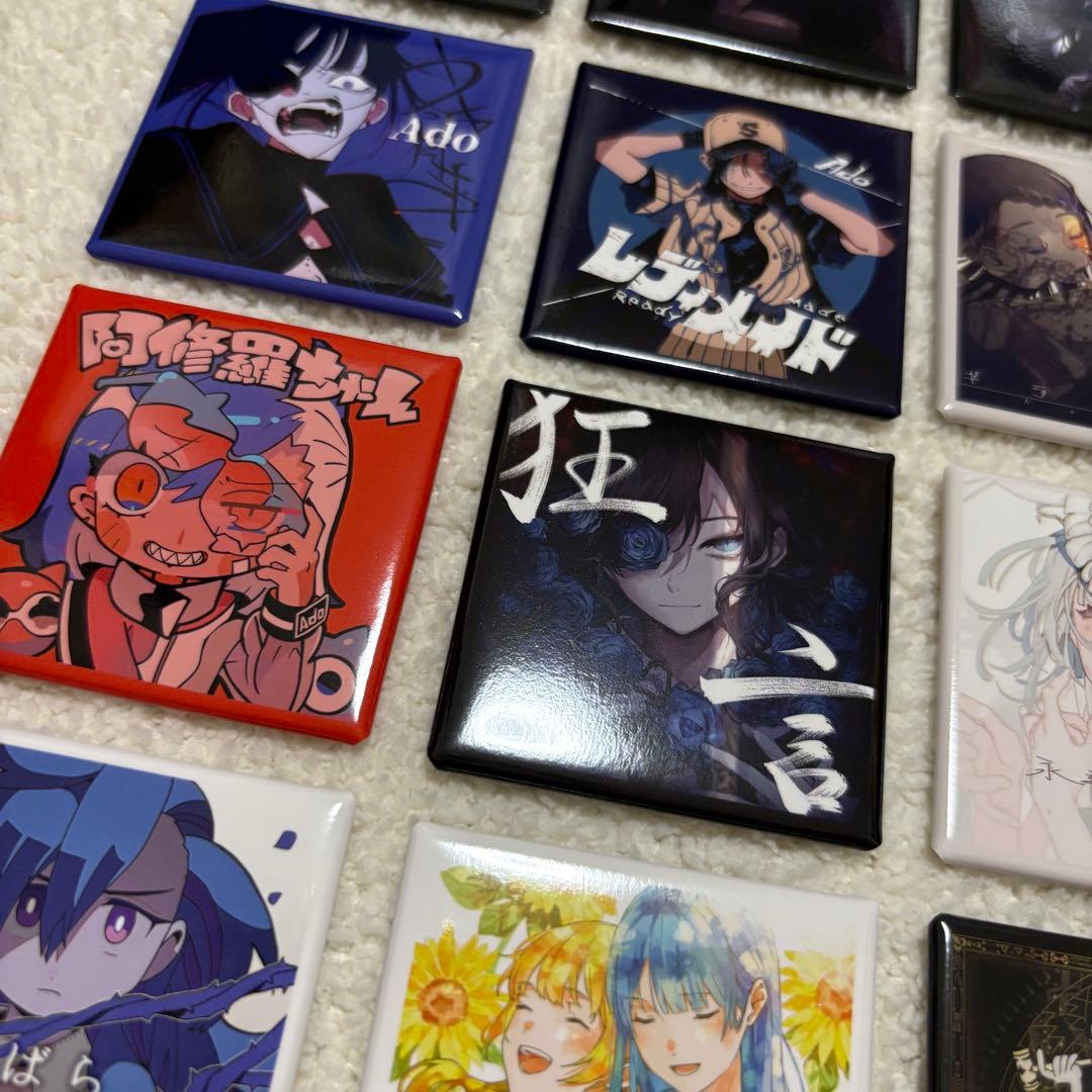 Ado モナ・リザの横顔グッズ こう見るとアタシも大きくなったもんねぇ〜缶バッジ