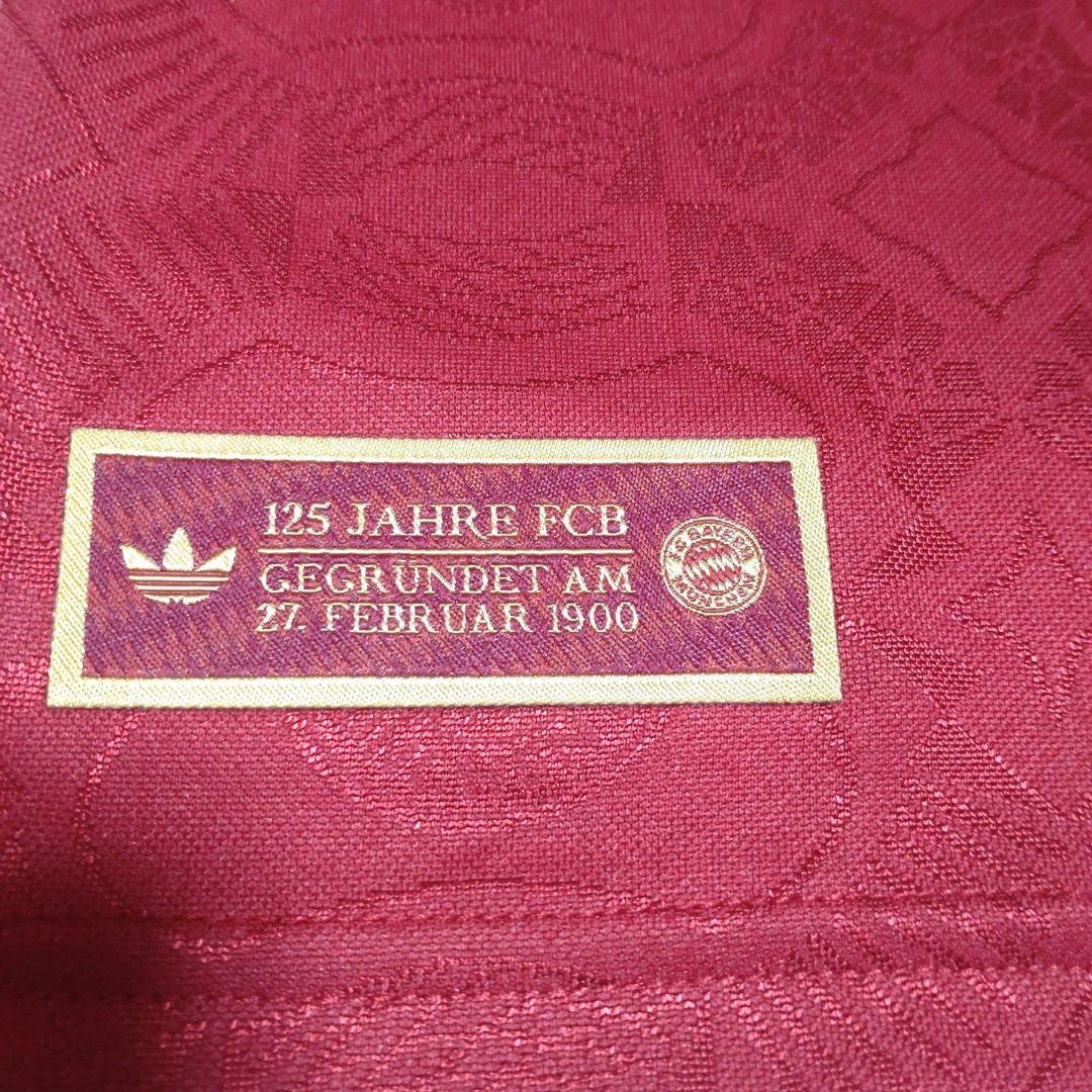 FC Bayern München 125周年記念ユニフォーム