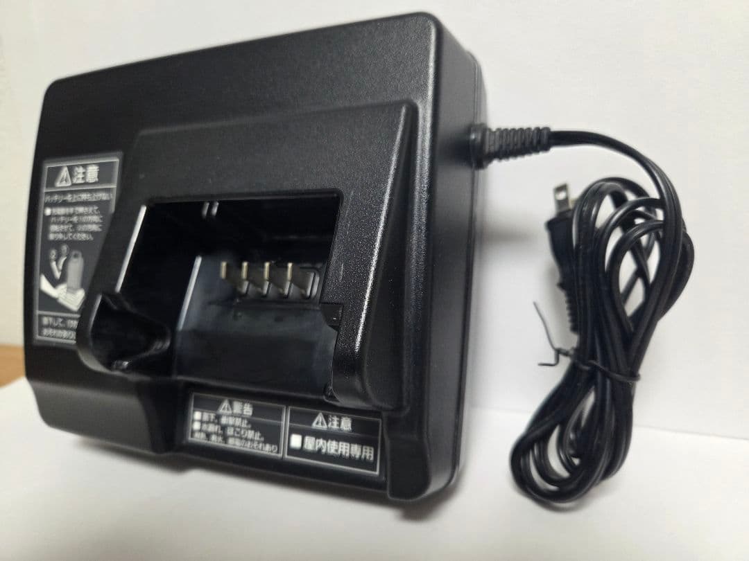 Panasonic 電動自転車バッテリー充電器 NKJ069Z1【used品】