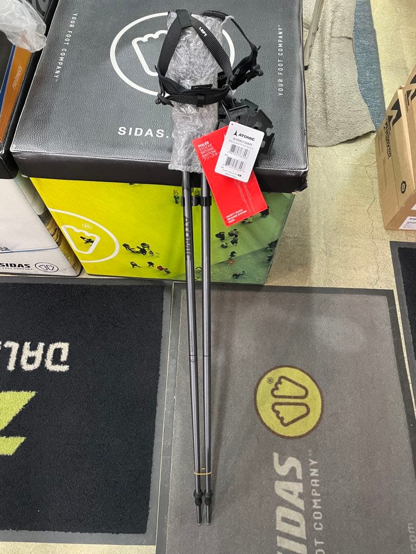 ATOMIC 伸縮式ストック 110-135cm【新品未使用】