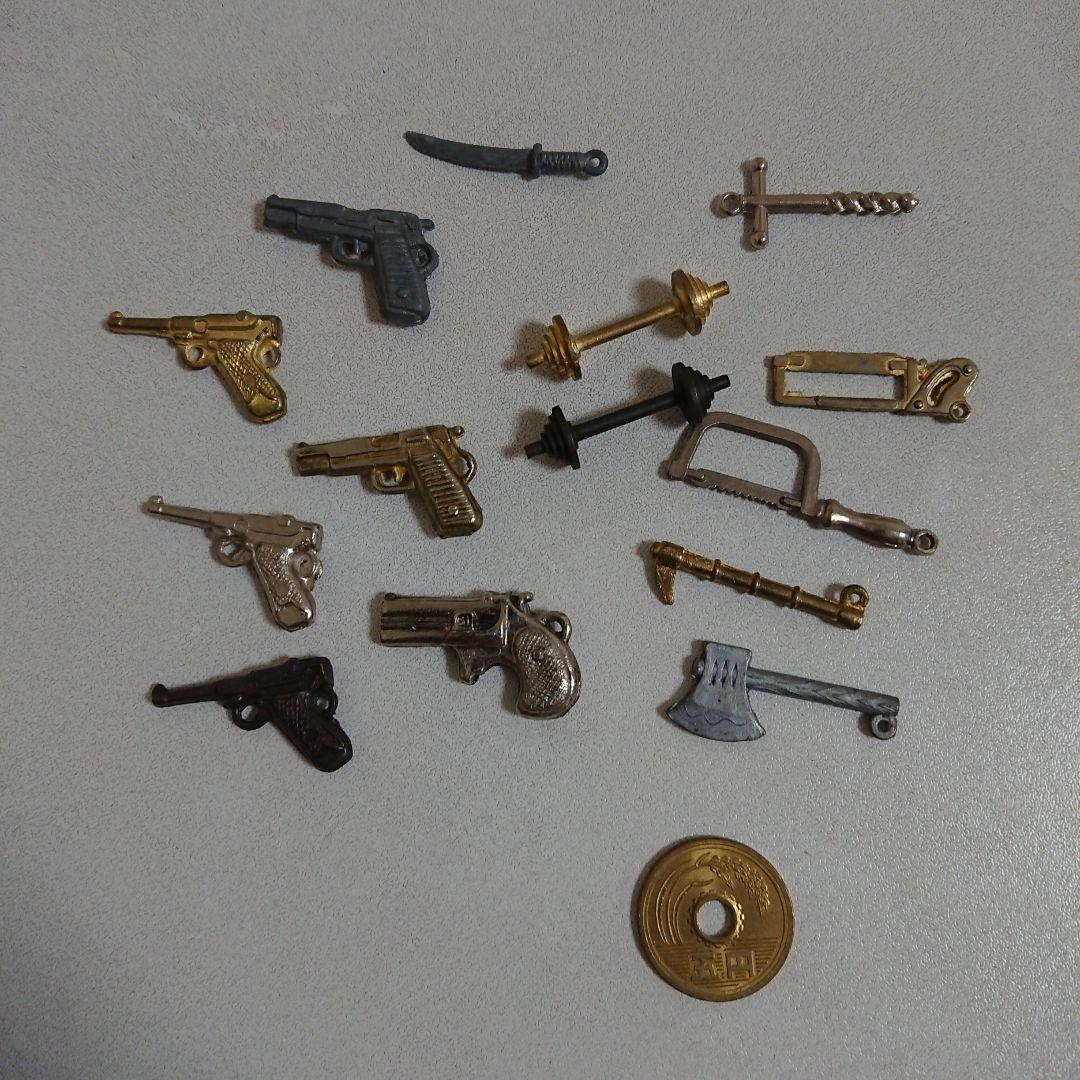 ◇当時もの 超貴重 昭和レトロ 昔の20円 ガチャガチャのおもちゃ、おまけ