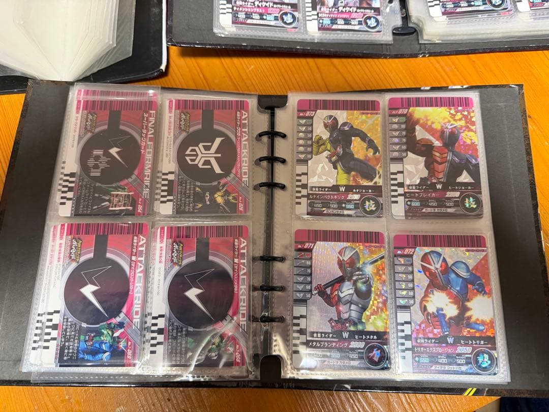 仮面ライダー　ガンバライド　ゴールドコンプ他多数カードとカードバトル機