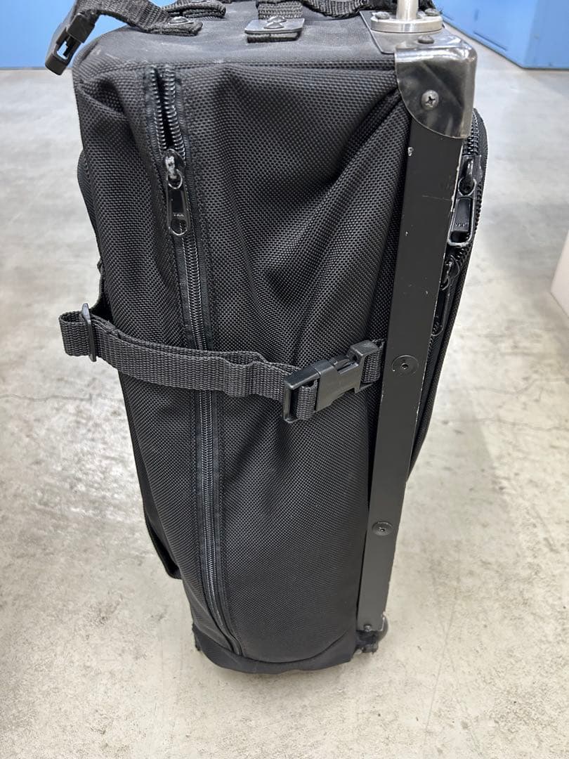 Luggage Works Stealth 22インチ　ローリング　バッグ