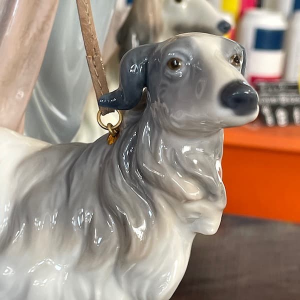 リヤドロ　優雅な散歩のひととき　フィギュリン　LLADRO 人形　ポーセリン