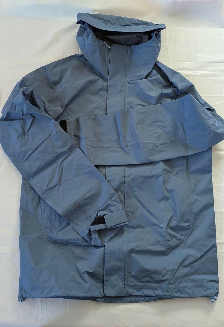 ラファ メンズ GORE-TEX フーデッド レインジャケット Sサイズ