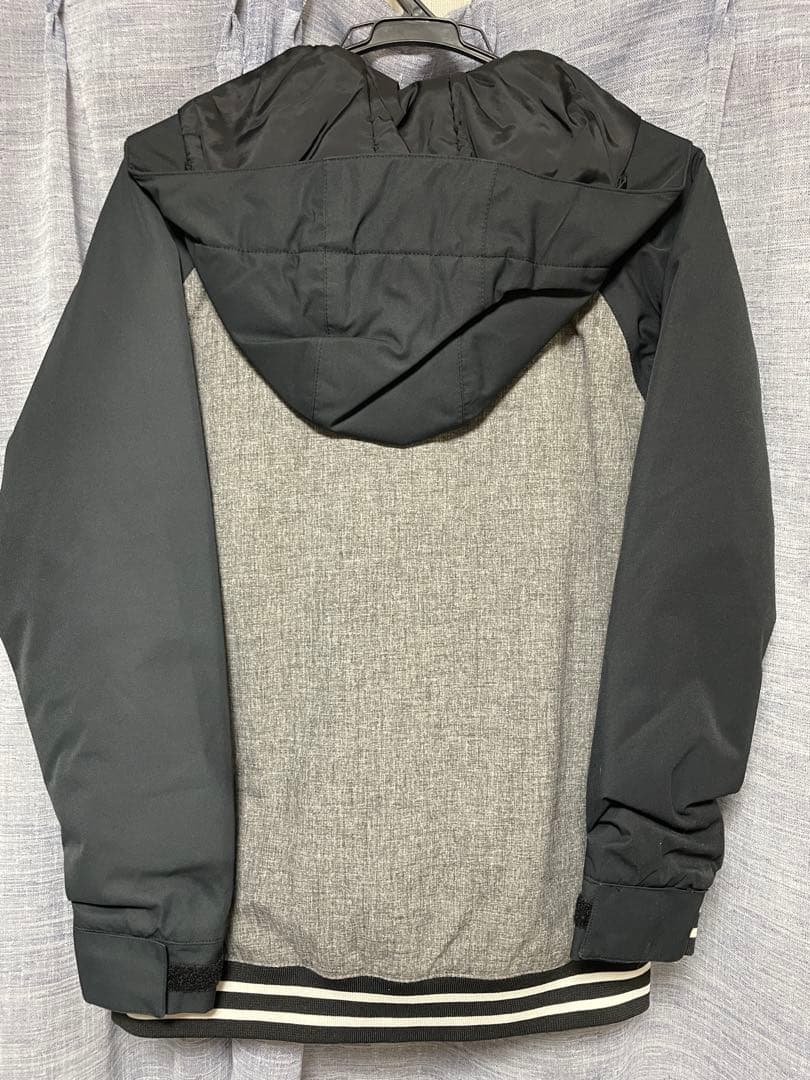 Burton スノーボードウェアセット Mサイズ　上下セット