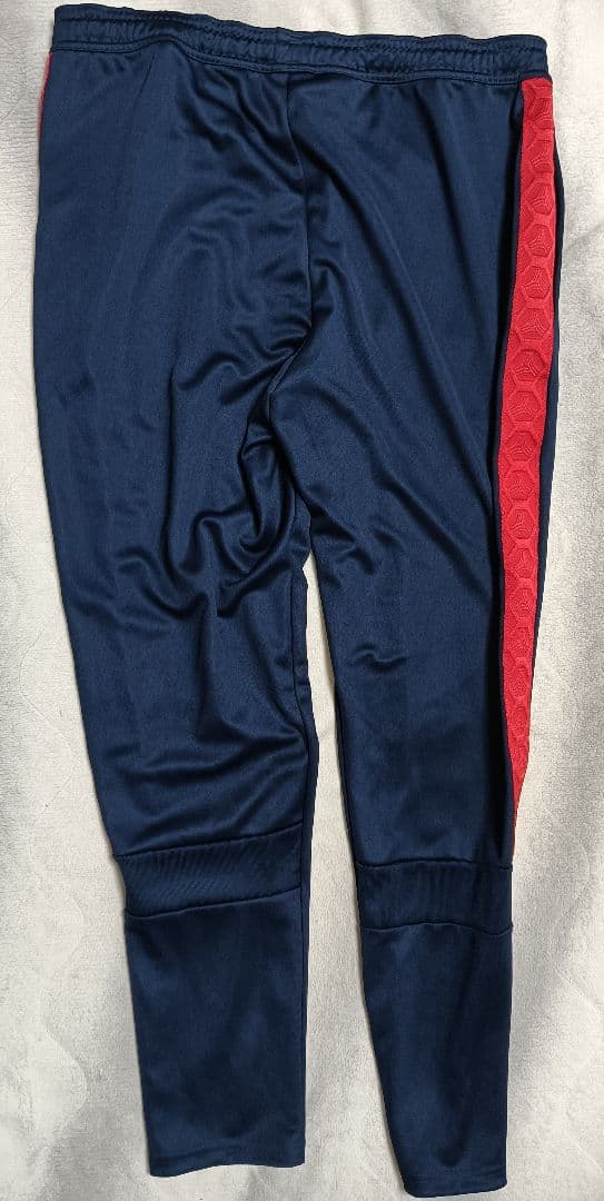 未使用　アルビレックス新潟　XО　トレーニングウェア　上下セット　限定