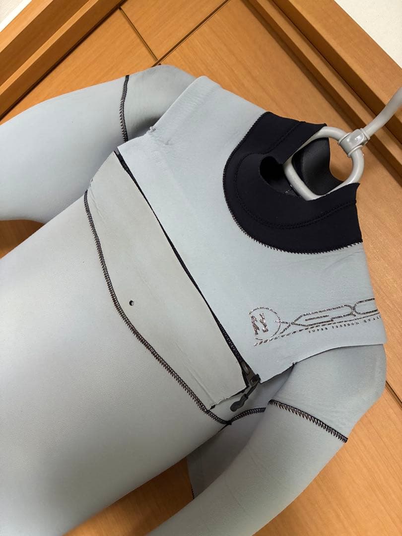 Billabong 3-4mm 希少 裏起毛 ウェットスーツ