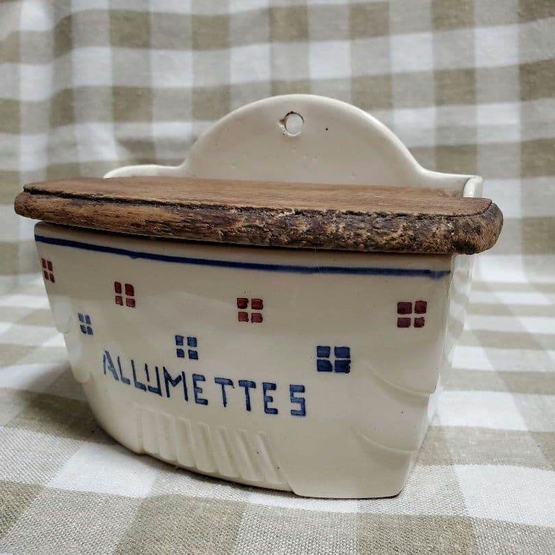 アンティーク　フランス　リュネヴィル　陶器製マッチ入れ　K&G