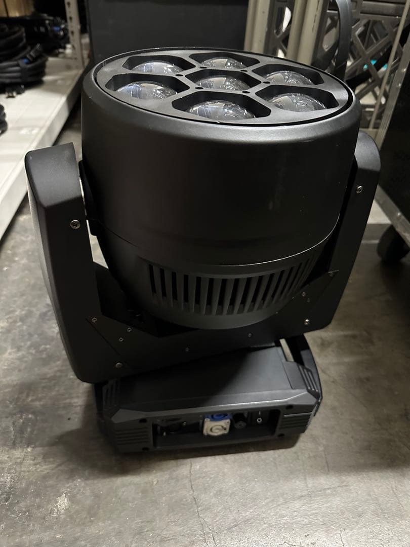 LED ムービングライト BEE EYE RGBW 7×40w 8台セット