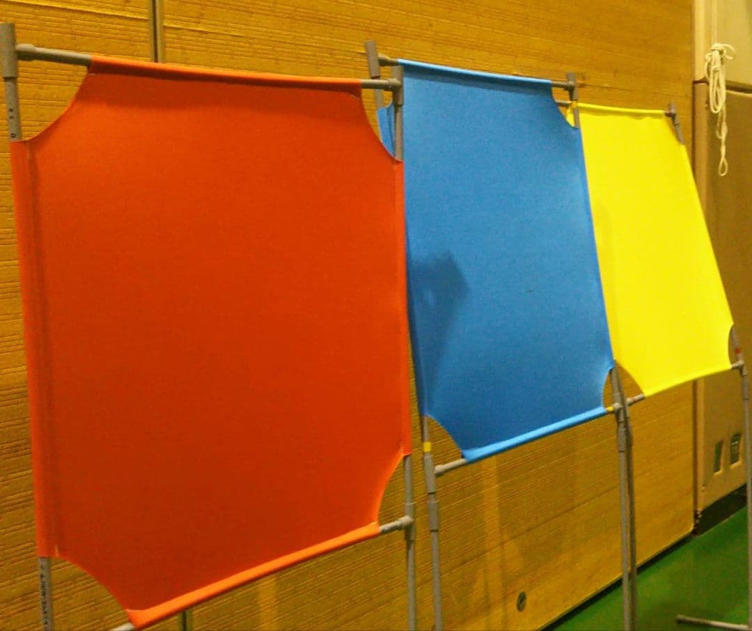 ダークベージュ BIGサイズ 角度が変えられる壁打ち無音布(むおんふ