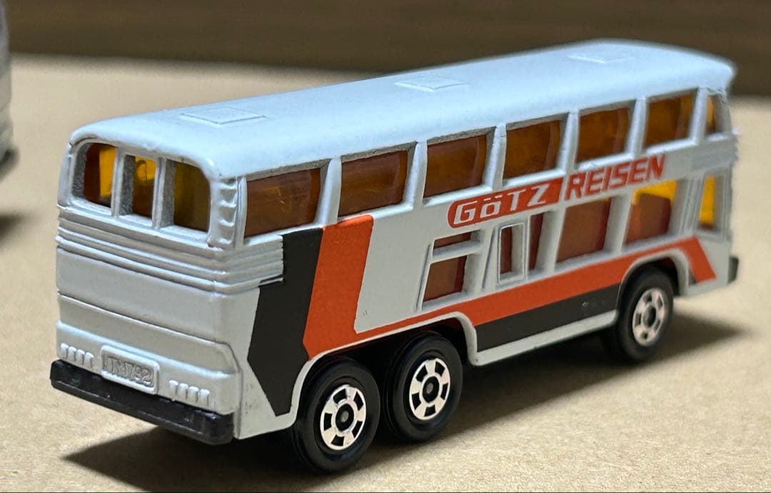 トミカ ネオプランバス スカイライナー 2台セット