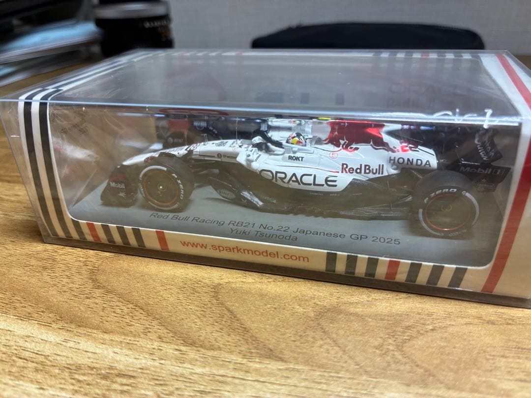 スパーク 1/43 レッドブル RB21 角田 裕毅 日本GP 2025