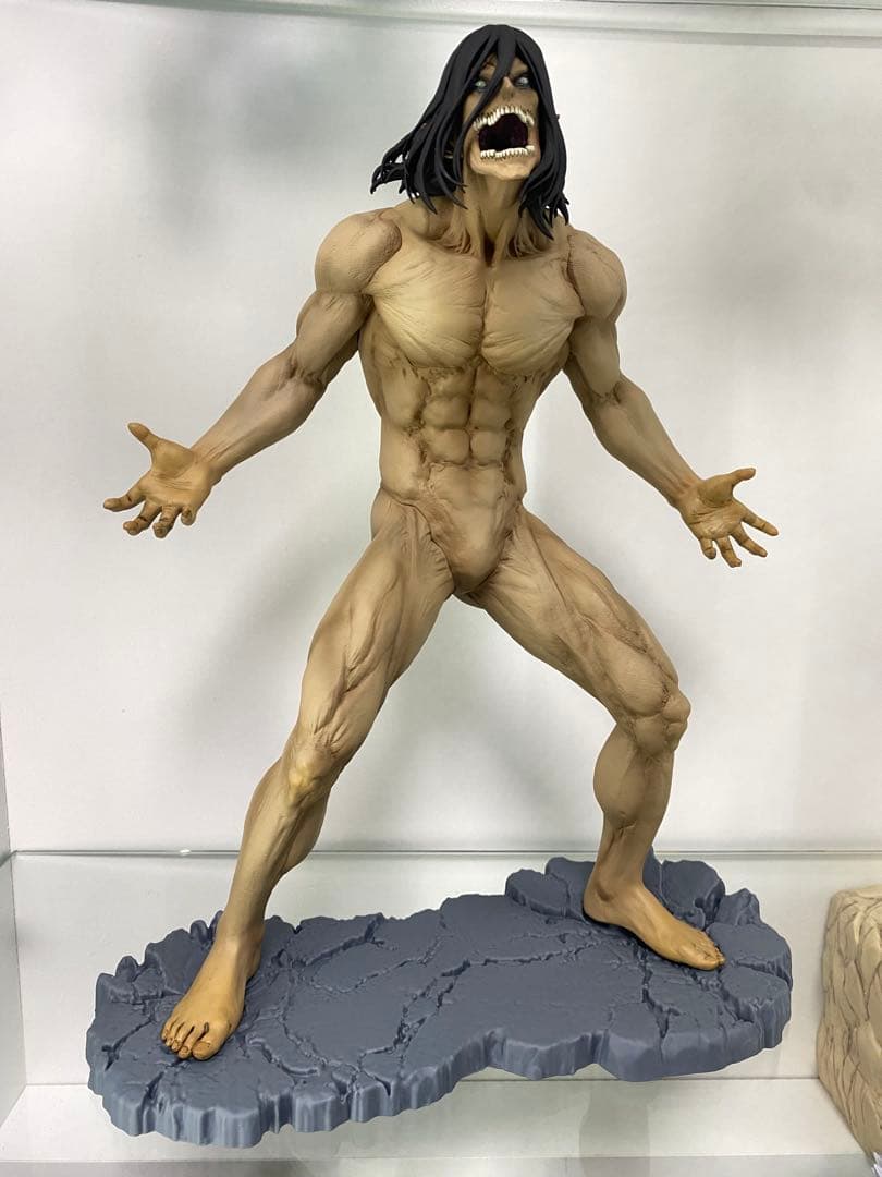 m8miji　一番くじ進撃の巨人～自由を求めて～エレンフィギュア