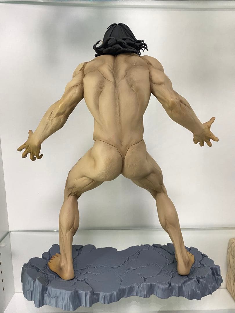 m8miji　一番くじ進撃の巨人～自由を求めて～エレンフィギュア