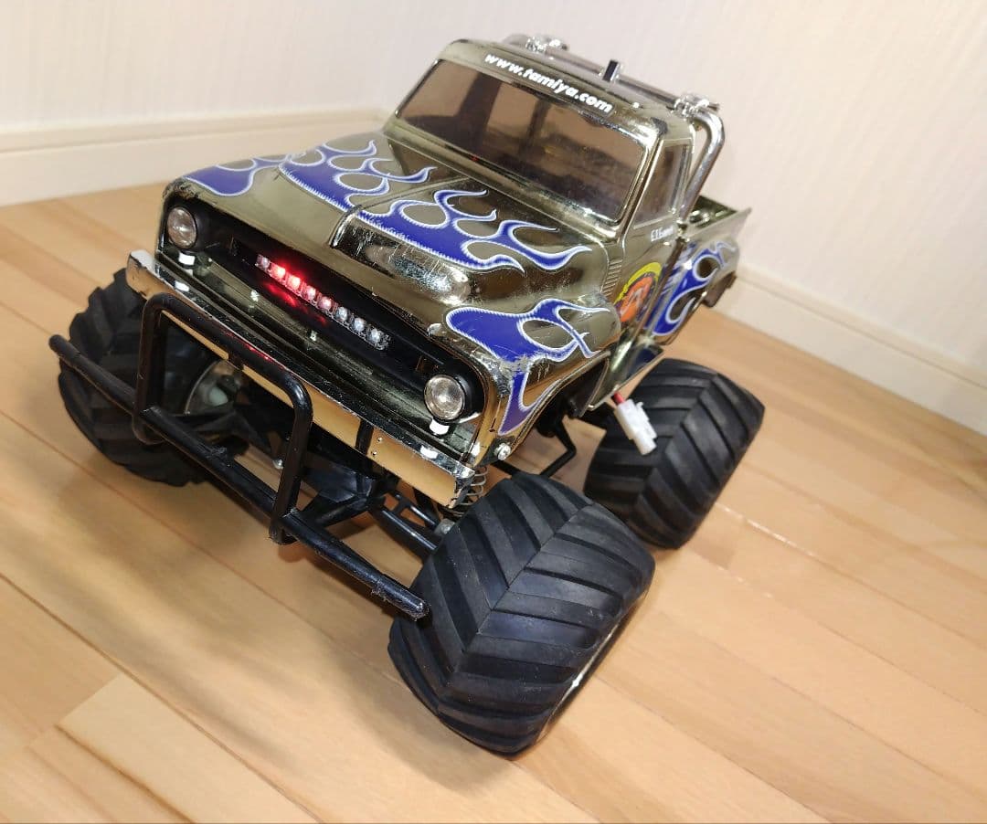 タミヤ　ミッドナイトパンプキン