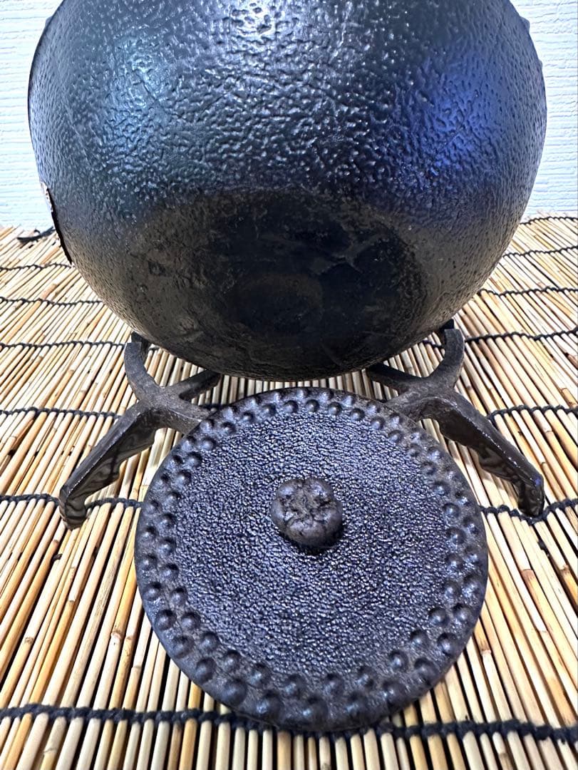 長期保管品　南部定秀造　１５型大アラレ 鉄瓶 南部鉄瓶 売約済み