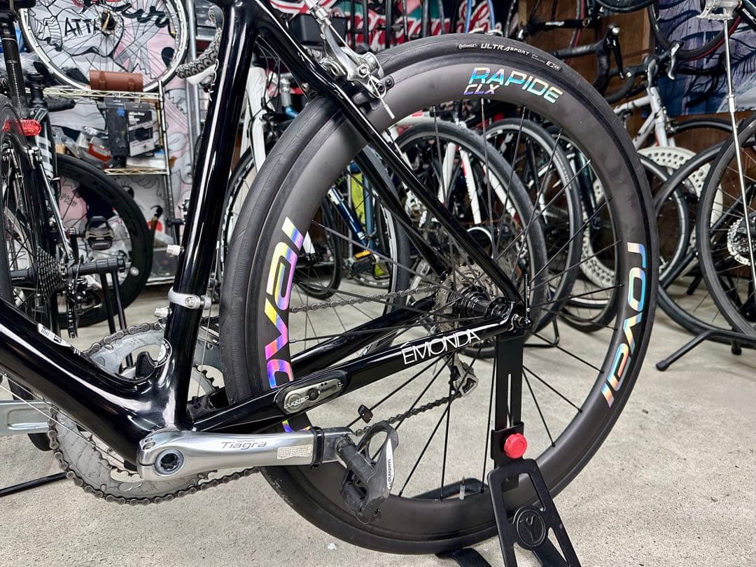 TREKフルカーボンカーボンホイール！基本分解発送送料無料！EMONDA S4