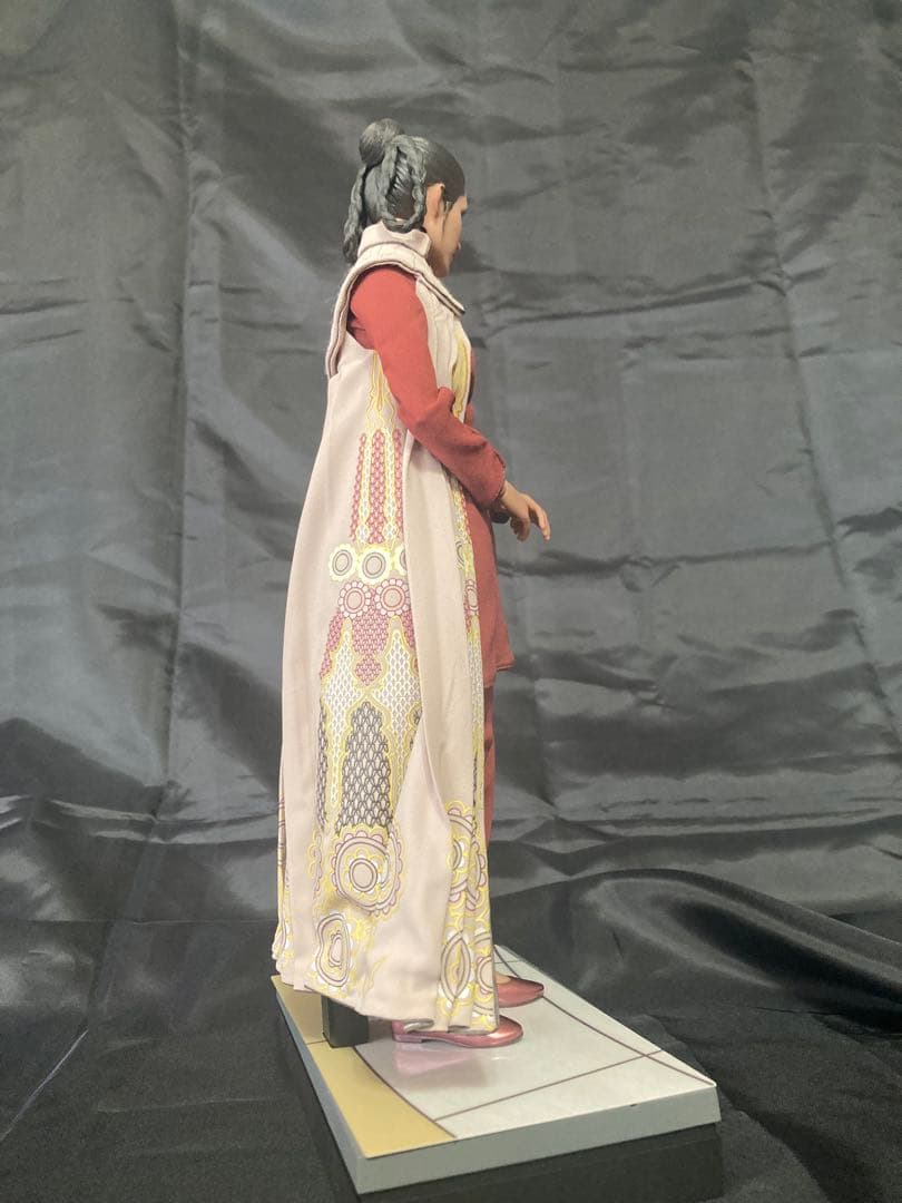 ホットトイズ　プリンセス・レイア(ベスピン版) スター・ウォーズ/帝国の逆襲