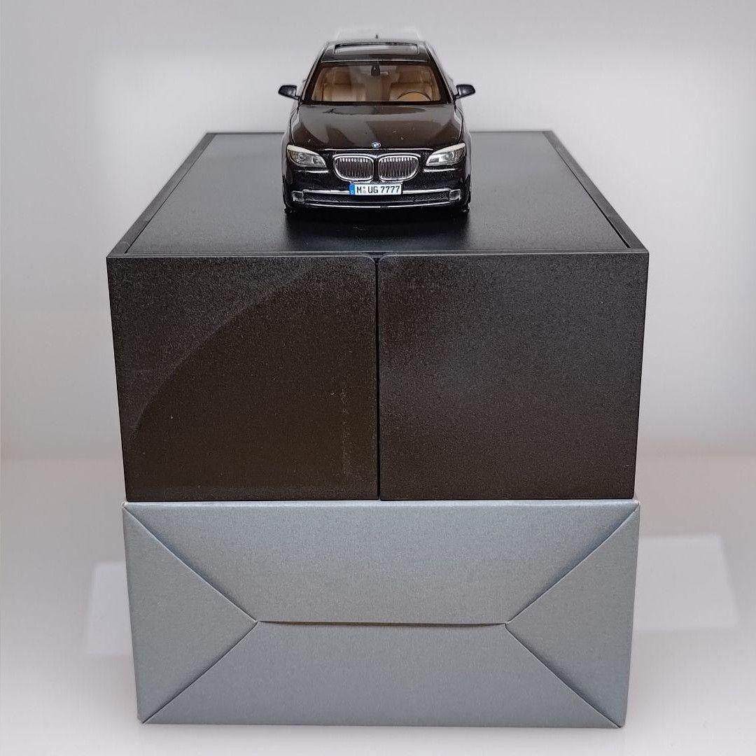  750Li 7シリーズ 黒 1/43 特注 非売品 ミニチャンプス