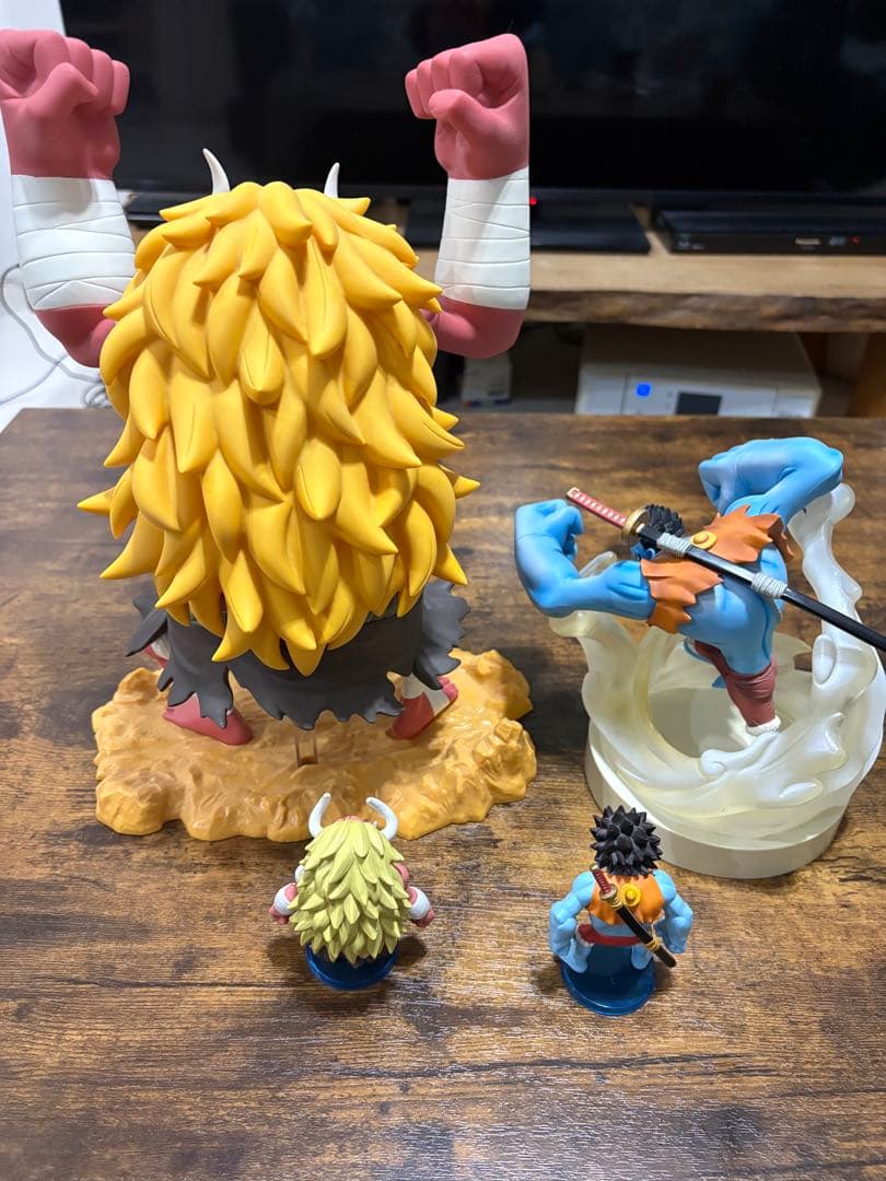 ONE PIECE ワンピース フィギュア4体セット売り(ルフィとオーズ)