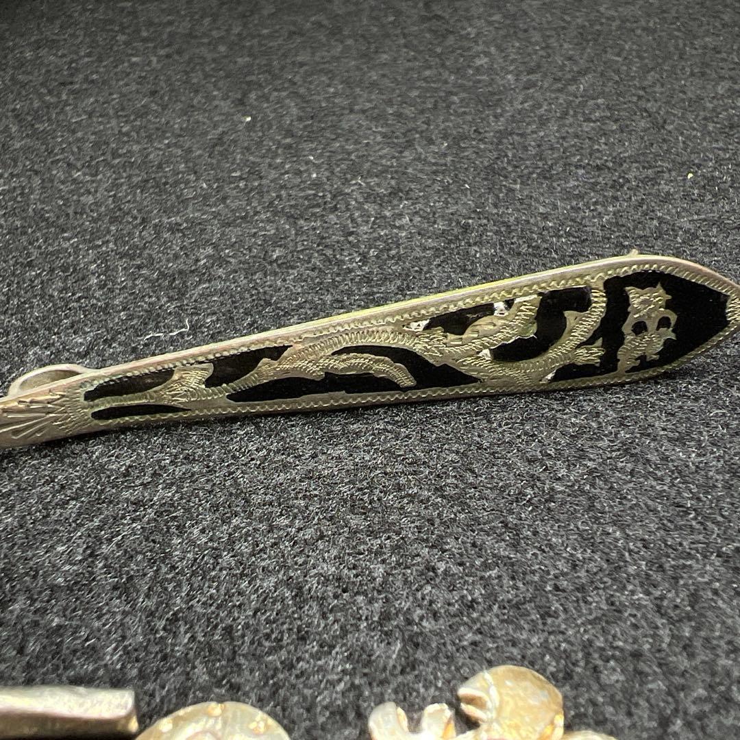 銀細工帯留、アクセサリー、勲章など94g 東Y8-0206ア㊱