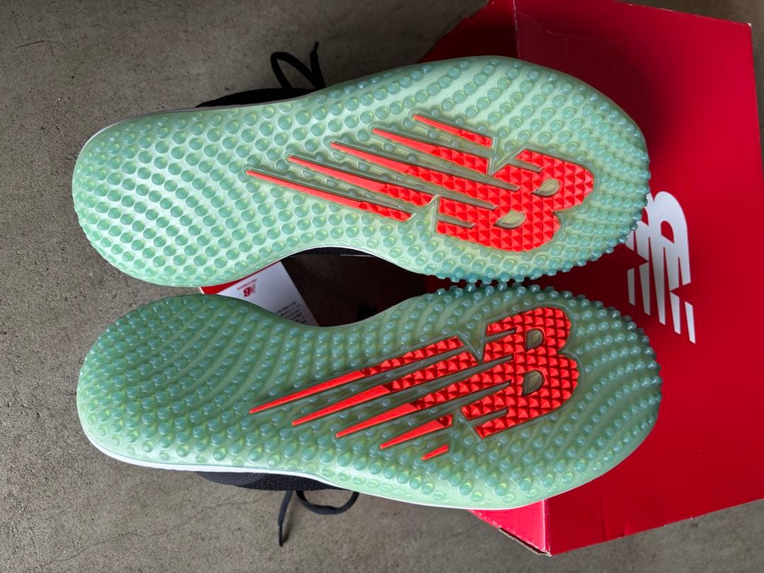 【新品】ニューバランス／トレーニングシューズ　27cm