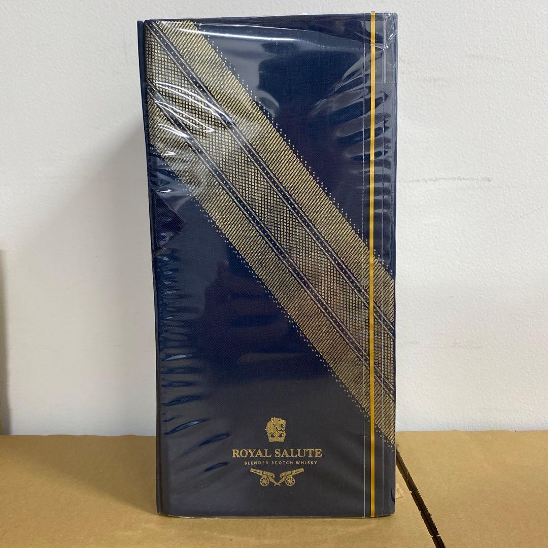  SALUTE 25年 ブレンデッドスコッチウイスキー