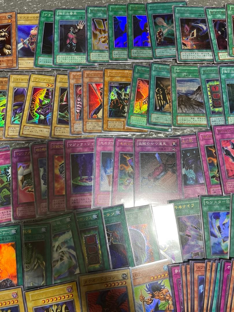 遊戯王カード　初期　2期等　まとめ売り