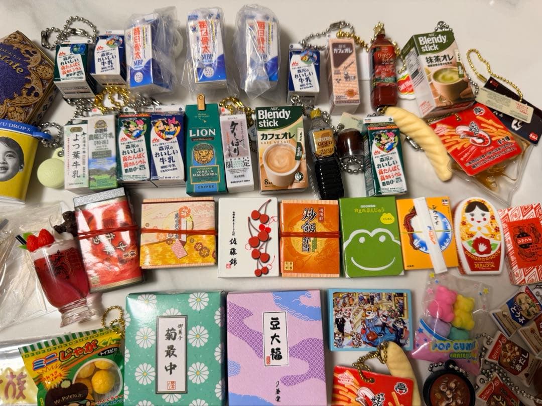 ガチャガチャ　大量まとめ売り　ミニチュア　食べ物