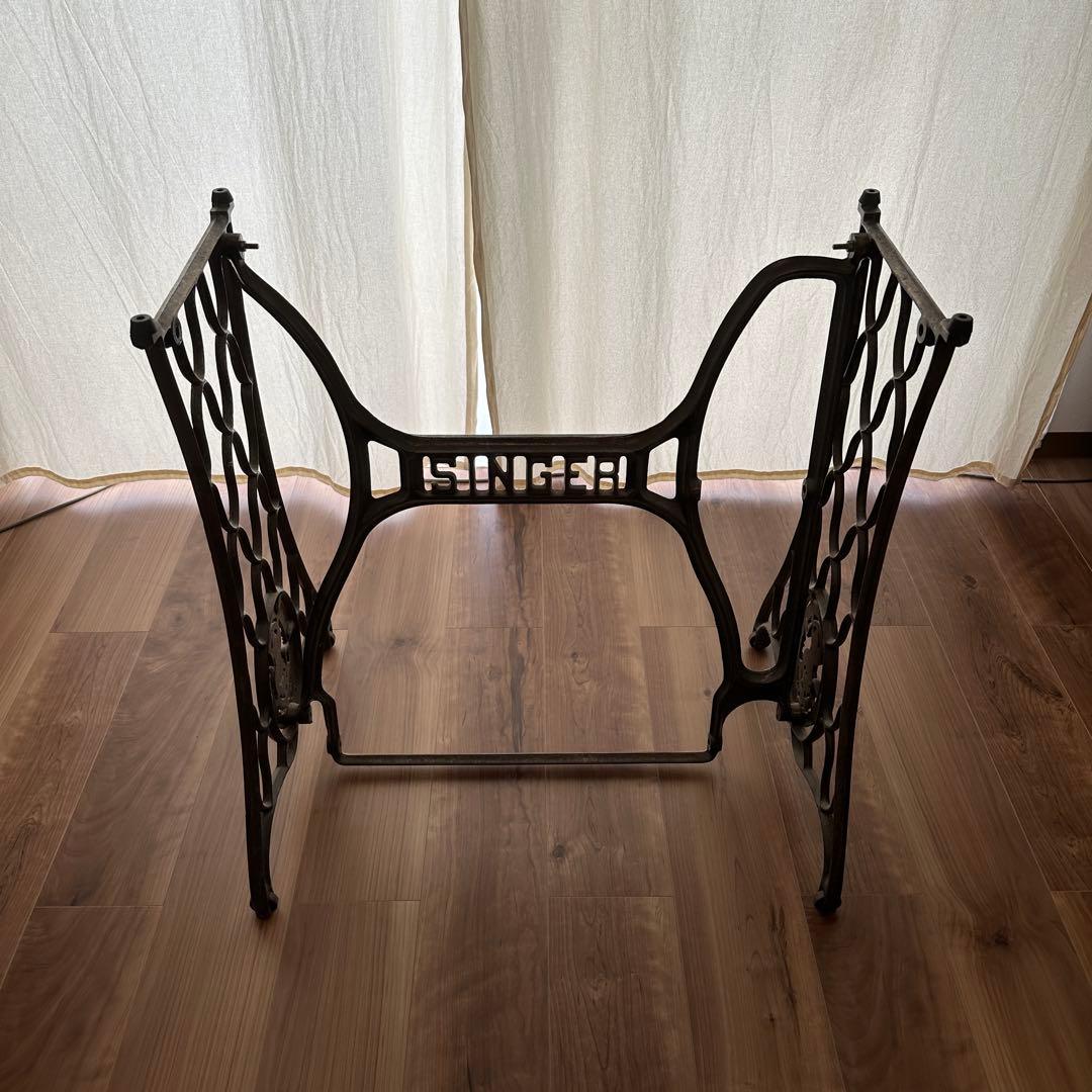 SINGER ミシン台リメイクガラステーブル