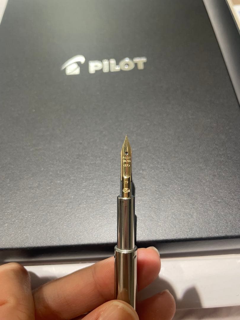 PILOT キャップレスデシモ メタリックピンク EF