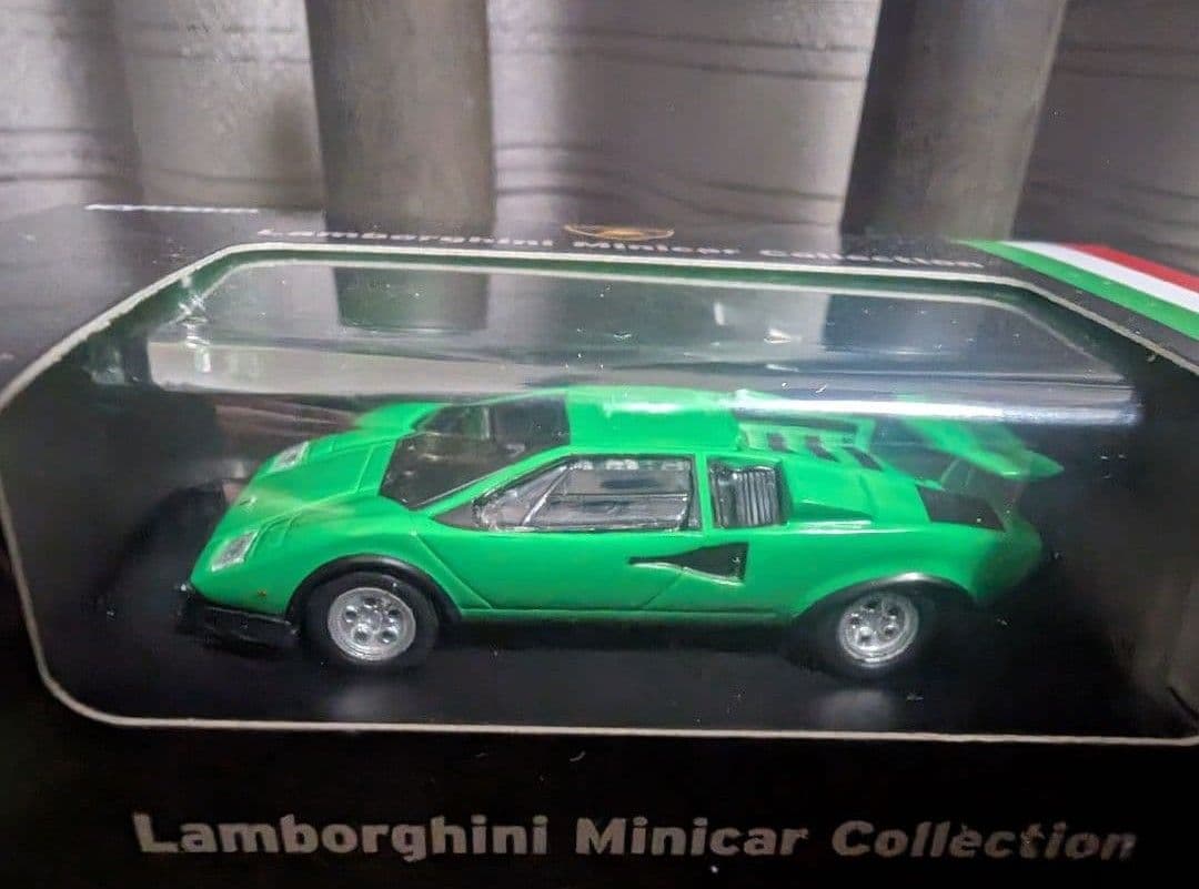 京商製 ランボルギーニ 1/64 ミニカー 17台