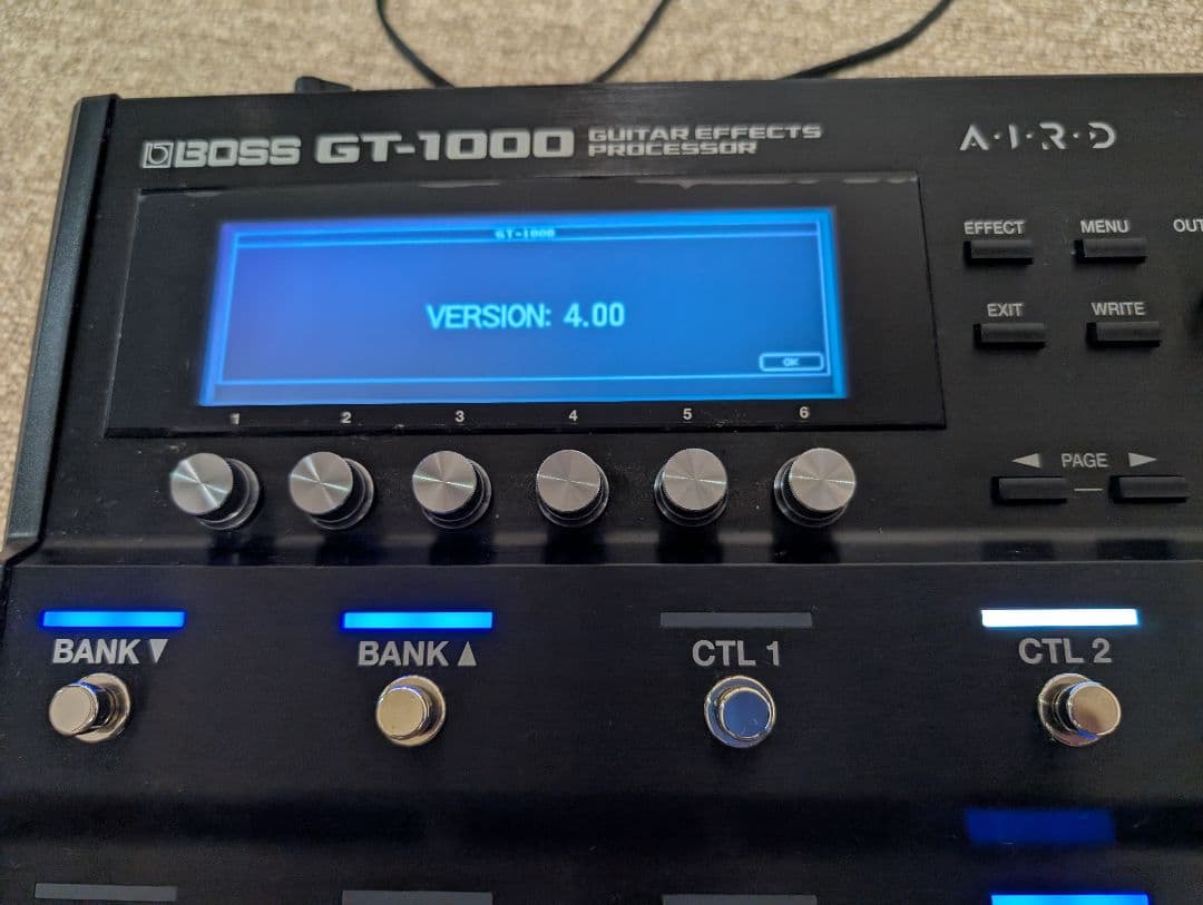 BOSS GT-1000 ギターエフェクター(ACアダプター・ソフトケース付き)