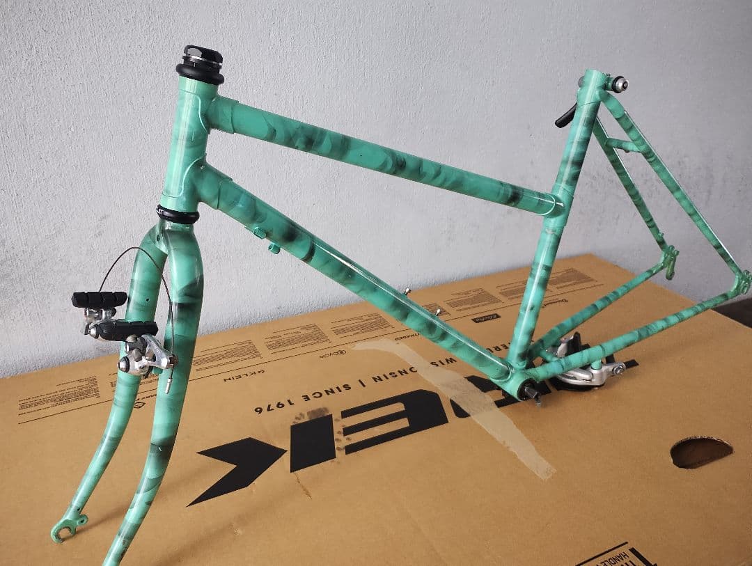 オールド希少mtbスタッガードクロモリフレーム26インチ