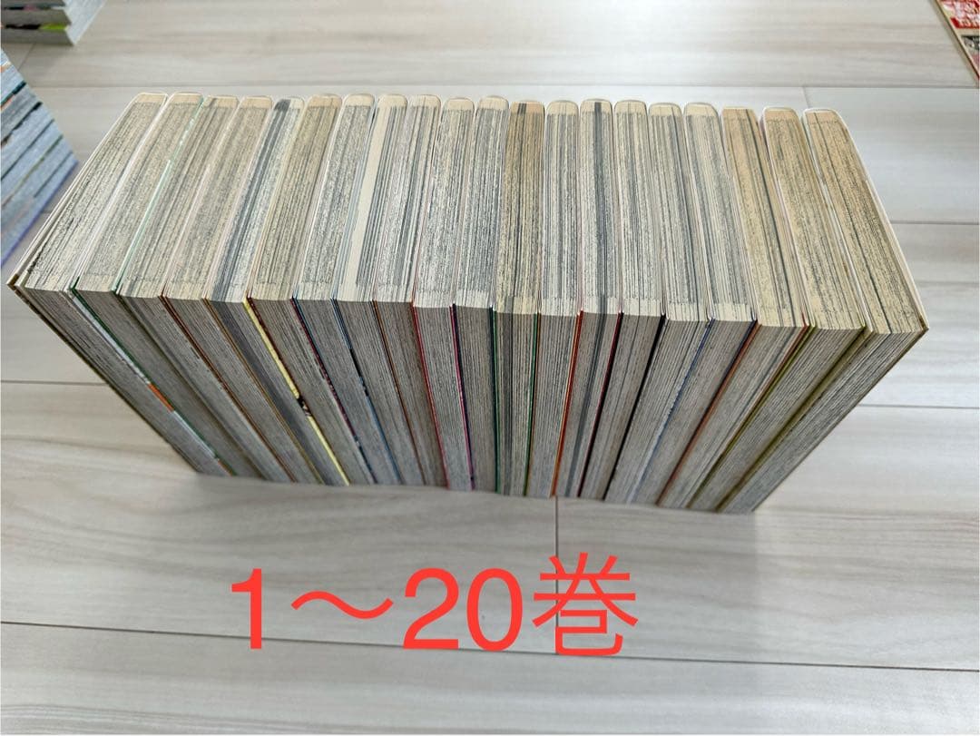 ワンピース単行本１〜102巻、107巻 +ファンブック、シール