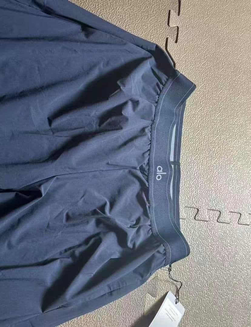 新品未使用 alo Yoga ヨガパンツ Mサイズ ブラック